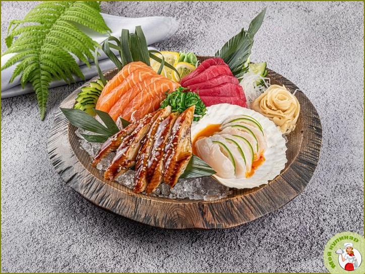 Азиатский салат с лососем