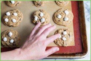Песочное печенье с шоколадом и маршмеллоу - фото шаг 12