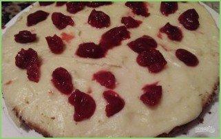 Бисквитный торт с вишнями - фото шаг 10