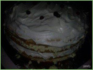 Большой бисквитный торт с безе - фото шаг 13