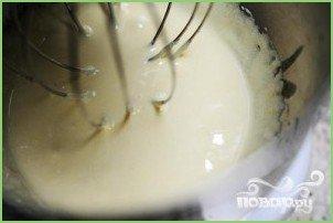 Пирог со сгущенным молоком - фото шаг 2