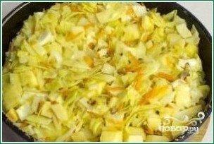 Овощное рагу с картофелем и капустой