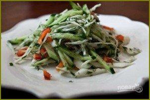 Салат из капусты с огурцами - фото шаг 5