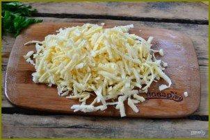 Запеканка из тертого картофеля с сыром и чесноком - фото шаг 2