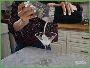 Алкогольный коктейль со сливками - фото шаг 4