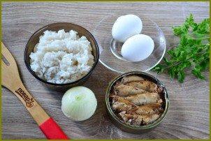 Салат с рисом и шпротами - фото шаг 1