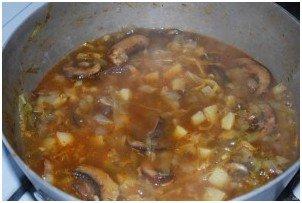 Грибной суп из шампиньонов с картофелем - фото шаг 3