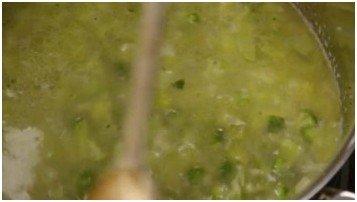 Крем-суп из брокколи с сыром - фото шаг 5