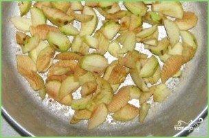 Пирог на кефире с яблоками - фото шаг 5