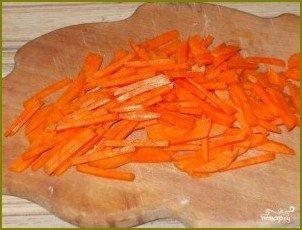 Салат из капусты с морковью и яблоками - фото шаг 2