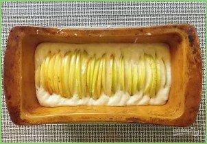 Кекс с яблоками на сыворотке - фото шаг 4