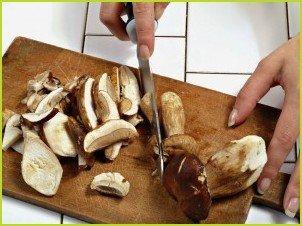 Маринованные белые грибы с уксусом - фото шаг 2