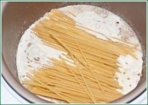Спагетти карбонара в мультиварке