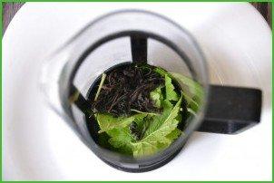 Чай из листьев черной смородины - фото шаг 2