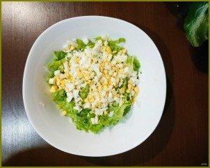 Крабовый салат с капустой и кукурузой - фото шаг 4