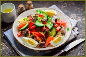 Диетический салат с тунцом - фото шаг 6