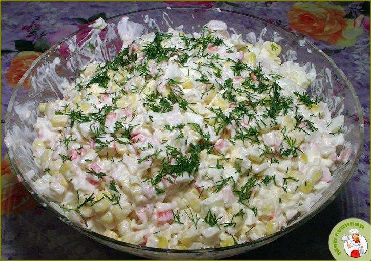 Крабовый салат с огурцами - фото шаг 1
