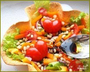 Овощной салат с бальзамическим уксусом - фото шаг 4