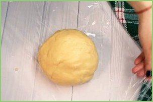 Пасхальное печенье в белковой глазури - фото шаг 2