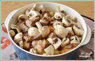 Жаркое из свинины с картофелем и грибами