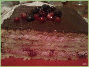 Бисквитный вишневый торт с творожным кремом - фото шаг 7