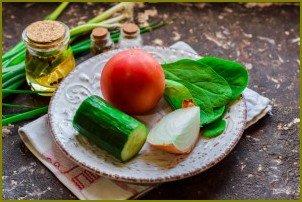 Овощной салат с растительным маслом - фото шаг 1