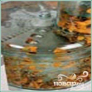 Куриные зразы с сухофруктами под апельсиновым соусом