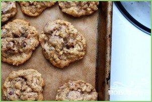 Овсяное печенье с орехами и шоколадом - фото шаг 3