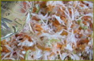 Вкусная маринованная капуста хрустящая - фото шаг 2