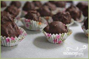 Кокосовые конфеты с миндалем и шоколадом - фото шаг 7