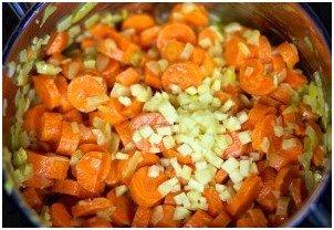 Морковный суп-пюре со сливками - фото шаг 5