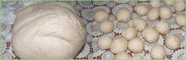 Пирожки с грибами и картошкой в духовке - фото шаг 3
