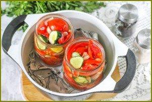 Салат из перцев, огурцов и помидоров на зиму - фото шаг 6