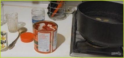 Рецепт лечо на зиму с томатной пастой - фото шаг 3