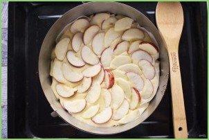 Кукурузный пирог с яблоками и рикоттой - фото шаг 6