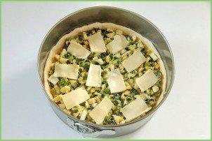 Вкусный пирог с зеленым луком и яйцами - фото шаг 9