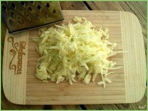 Оладьи из кабачков с сыром и чесноком - фото шаг 1