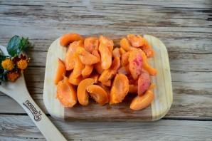 Варенье из абрикосов с курагой - фото шаг 4