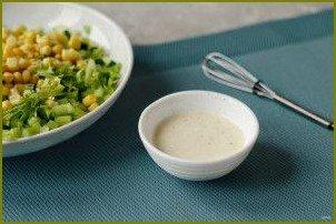 Салат с кукурузой и сельдереем - фото шаг 5