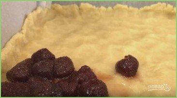 Вкусный и рассыпчатый пирог из песочного теста - фото шаг 7