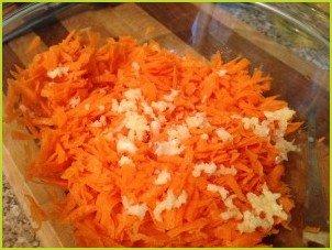 Маринованные голубцы с морковкой - фото шаг 4
