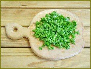 Салат из зелени и овощей - фото шаг 2