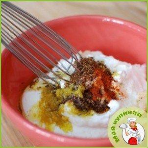 Соус из йогурта и огурцов - фото шаг 9