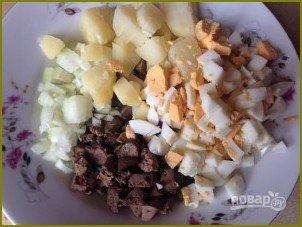 Салат из куриной печени с грибами - фото шаг 7