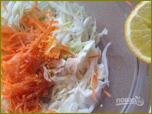 Салат из моркови и капусты - фото шаг 3