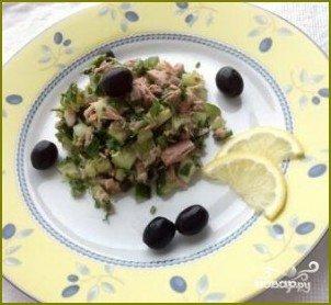 Салат с тунцом и огурцом - фото шаг 4