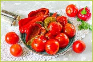 Соленые помидоры с перцем - фото шаг 9