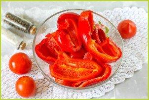 Соленые помидоры с перцем - фото шаг 3