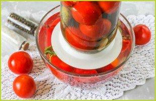 Соленые помидоры с перцем - фото шаг 7