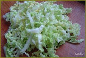 Салат из пекинской капусты и крабовых палочек - фото шаг 1